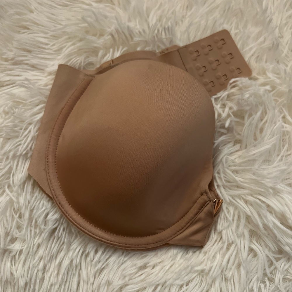 34D strapless VS bra